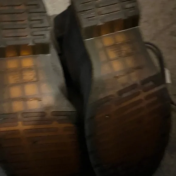 Dr. Martens Dark Gray green Leather combat lace up Boots - Picture 3 of 4